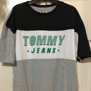Vintage Tommy Jeans shirt